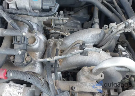 2000 Subaru Outback from USA, damaged, VIN 4S3BH6657Y7644881